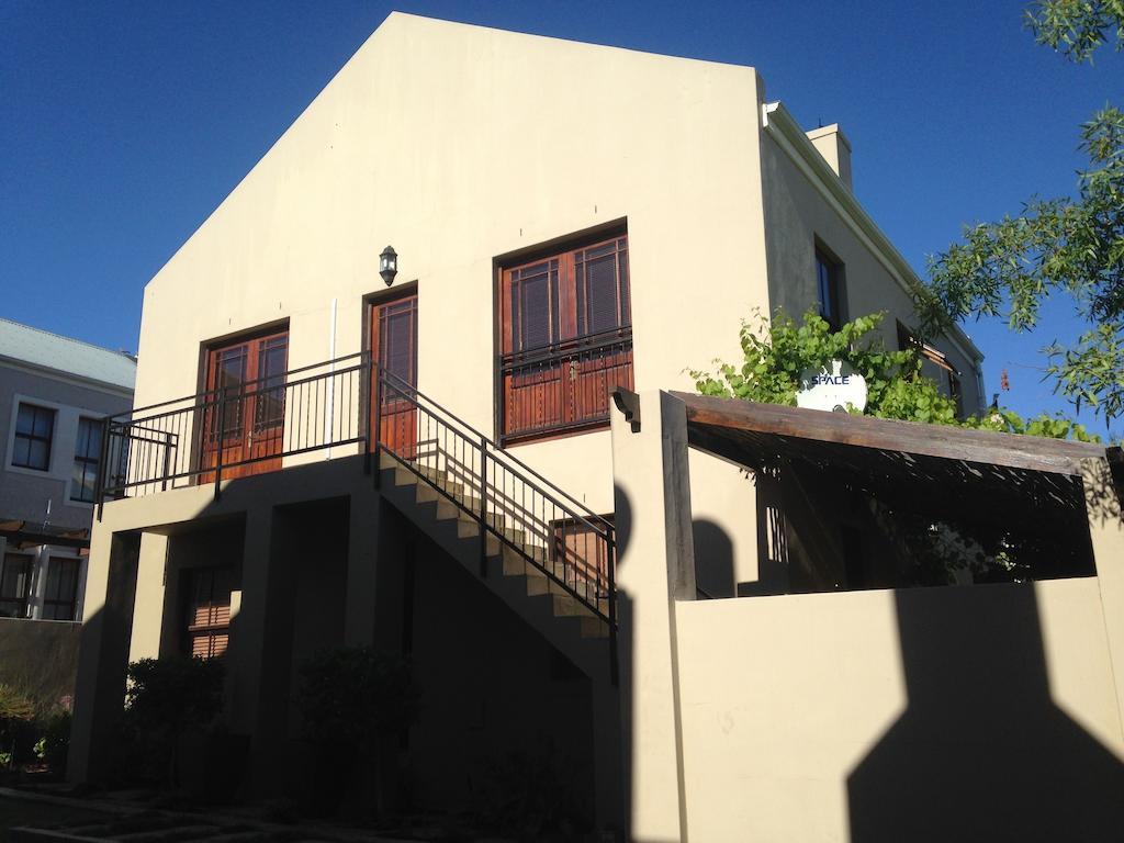 Fynbos Feniks Apartment Stellenbosch Extérieur photo